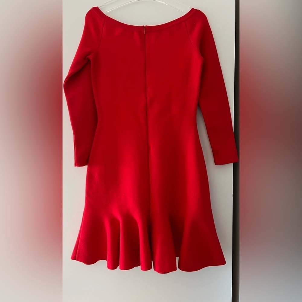 Oscar de la Renta Red Off-Shoulder Ruffle Hem Dress - Picture 8 of 10